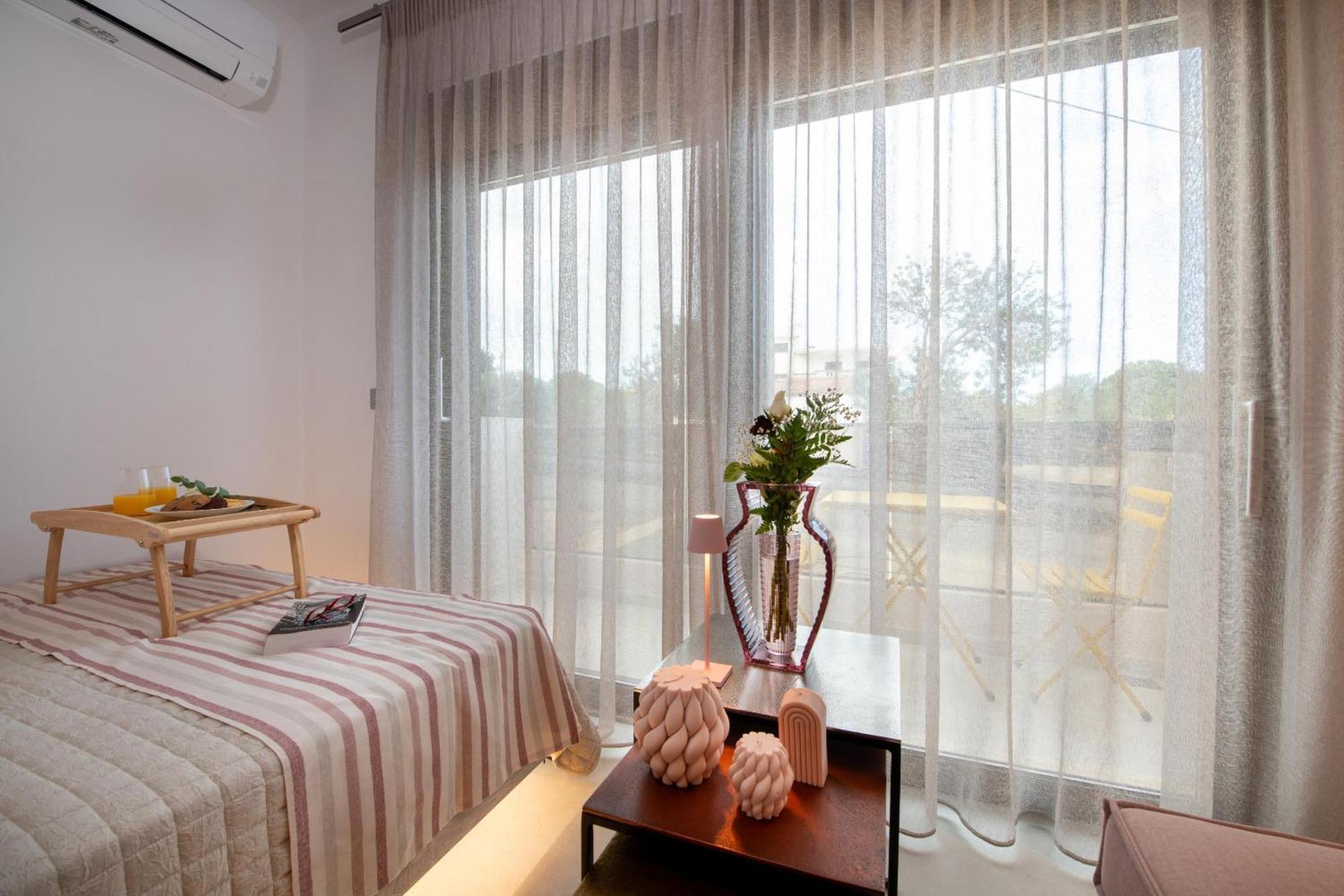 Flos Apartments Korakiaí Eksteriør billede