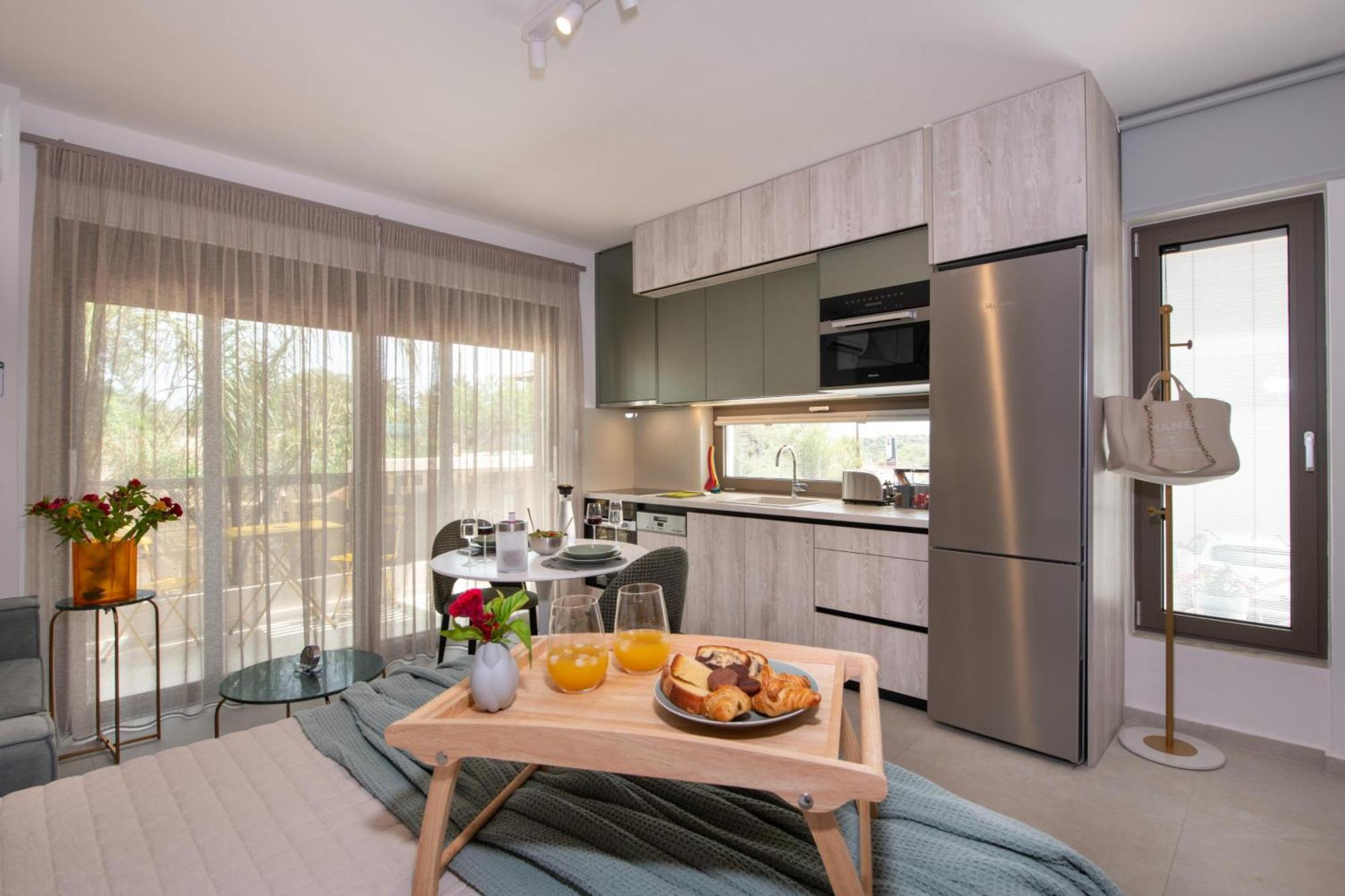 Flos Apartments Korakiaí Eksteriør billede